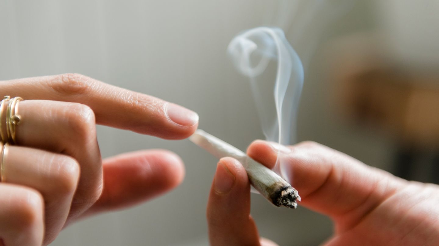 THCA Pre-Rolls for Enhanced Creativity: Strains That Spark Inspiration
